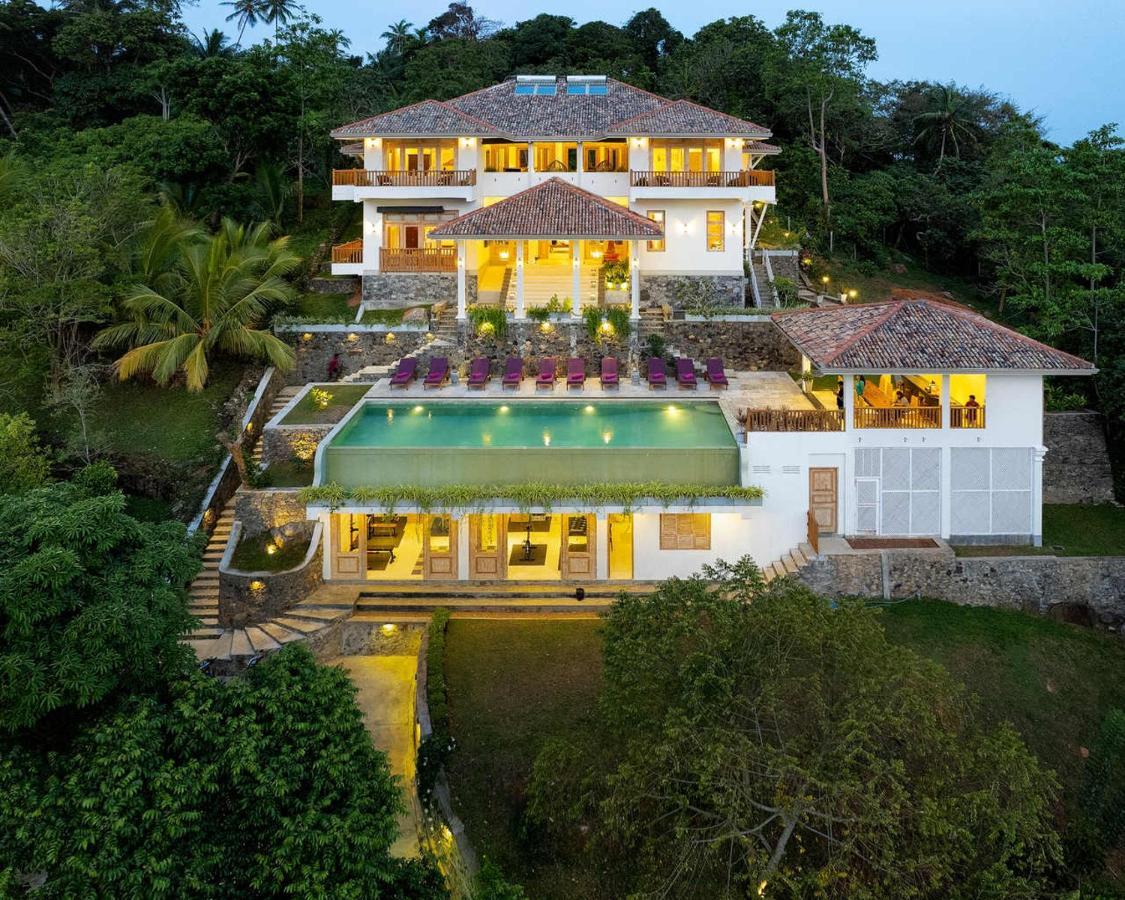 The Divine Villa 陶尔佩 外观 照片